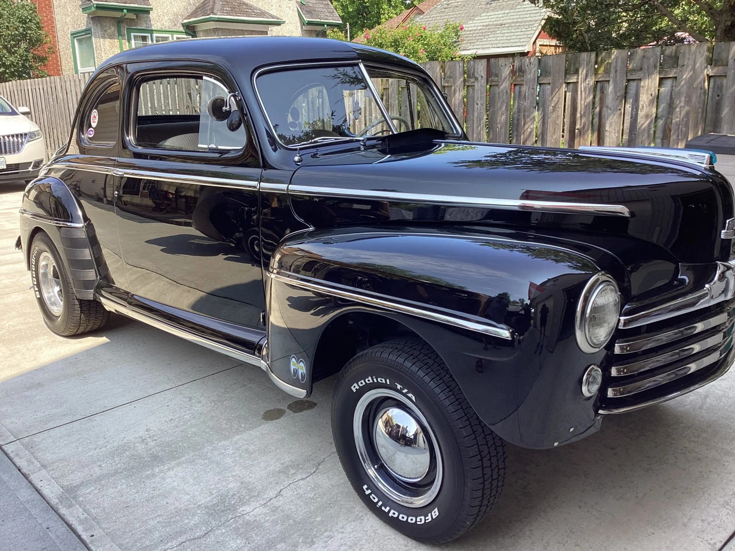 1947 Ford Super Deluxe Coupe