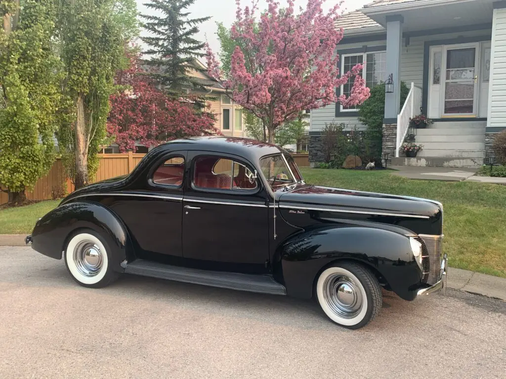 1940 Ford Deluxe Coupe