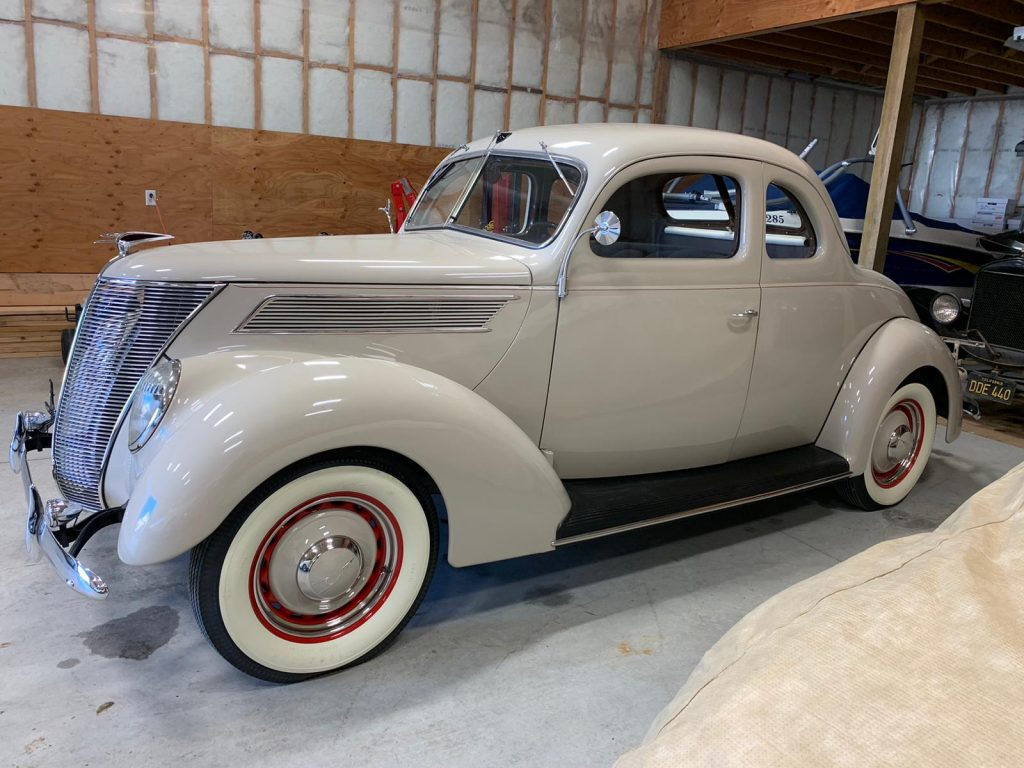 Award Winner 1937 Ford 5 Window Coupe Deluxe
