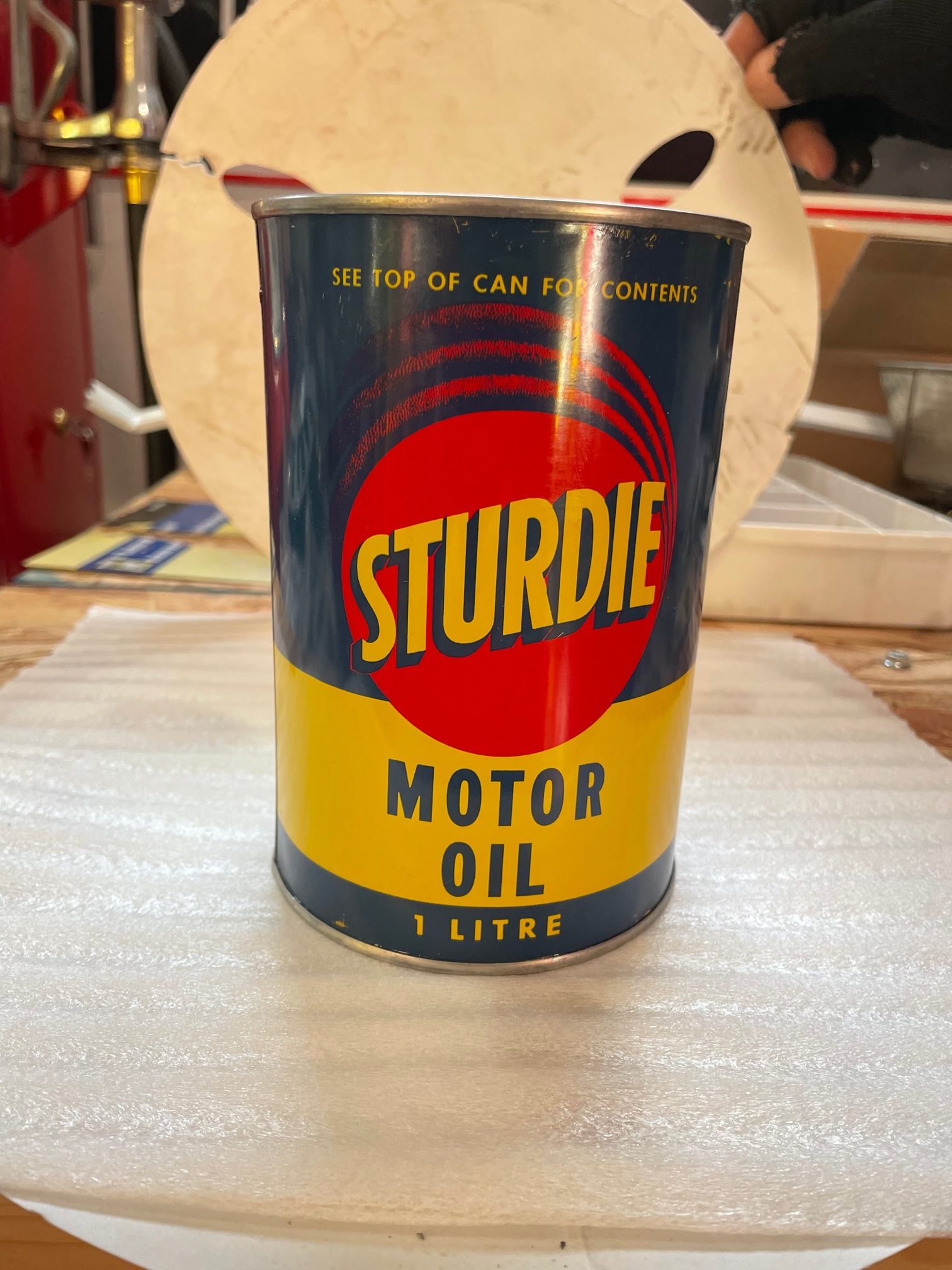 STURDIE MOTOR OIL CANS