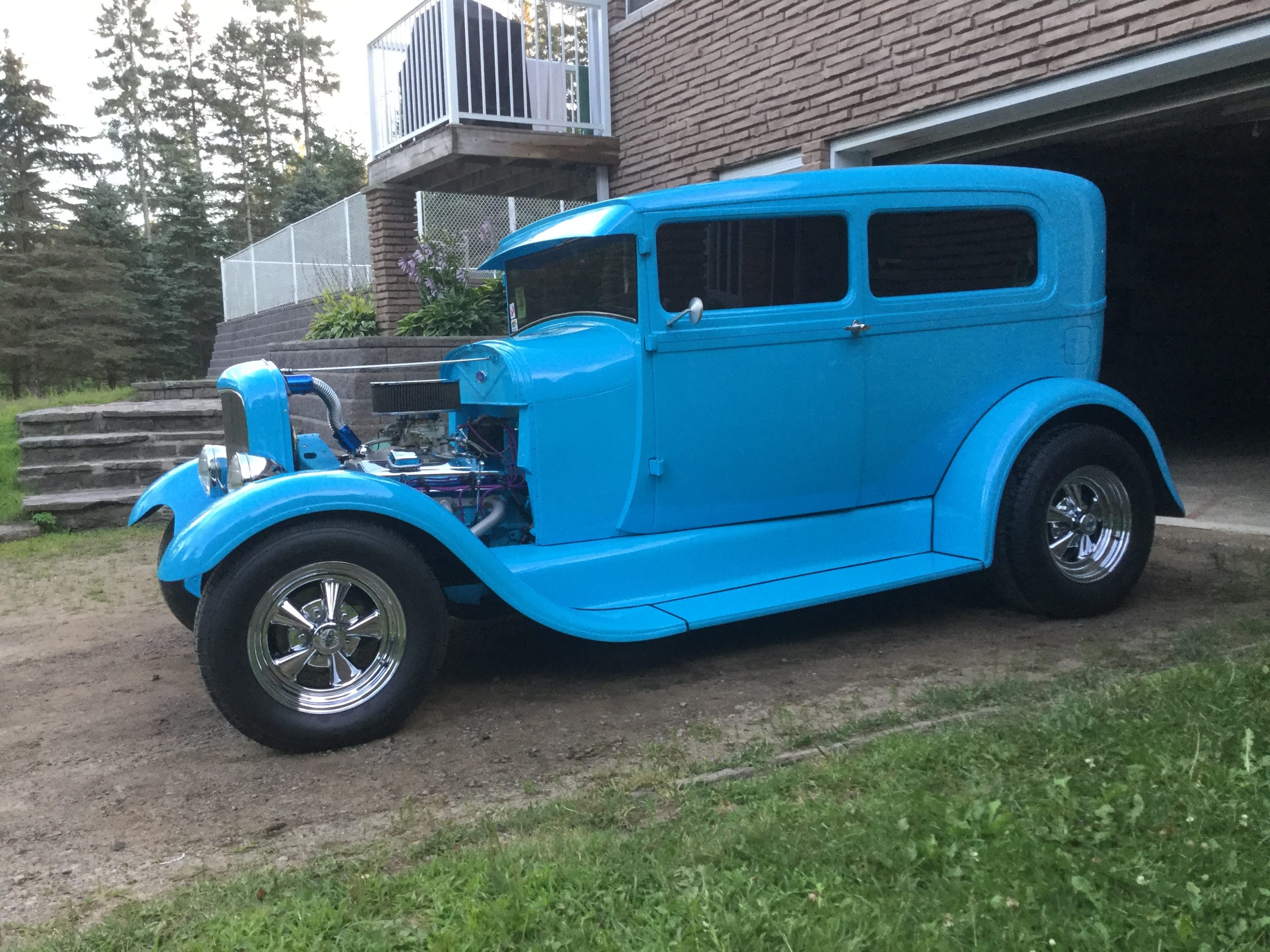 1928 Ford Tudor Coach