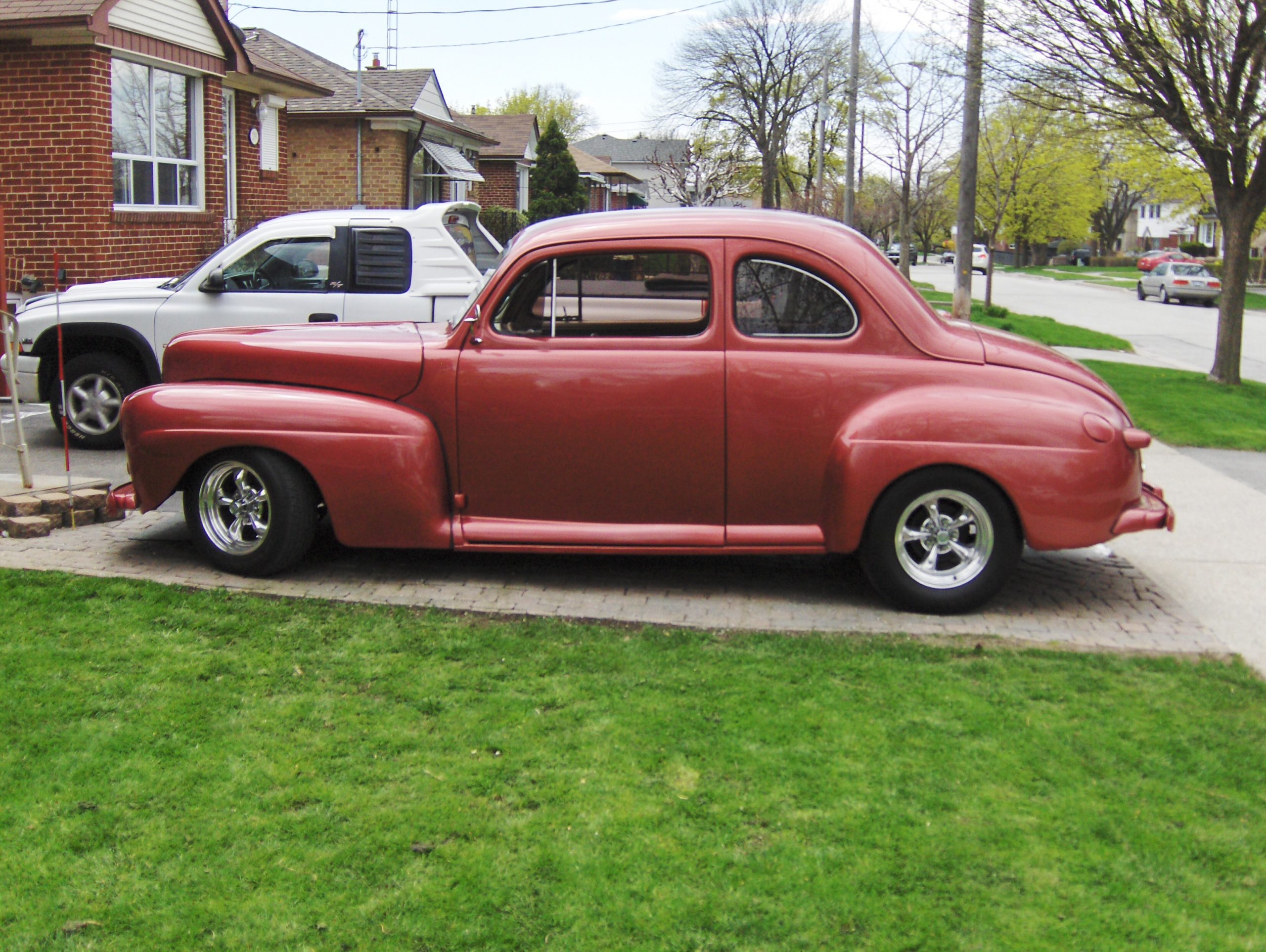 1948 Ford Coupe