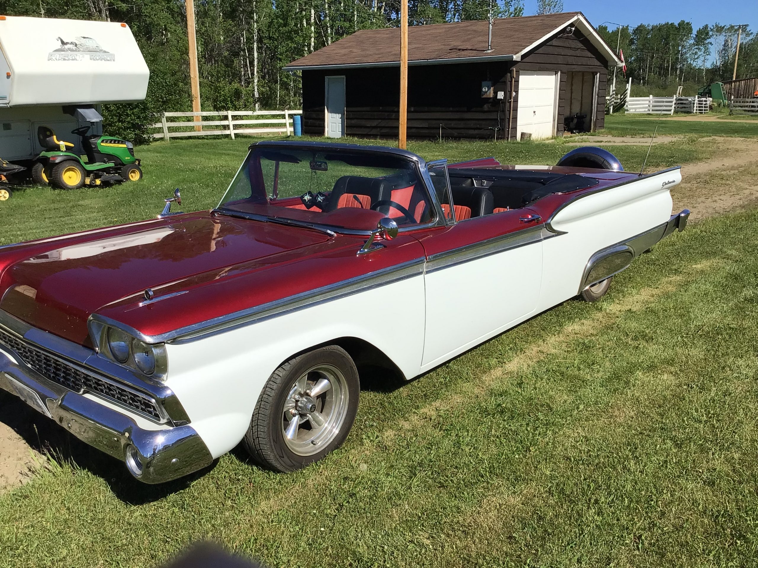 1959 Ford Galaxie Convertible called ‘Little Darlin’