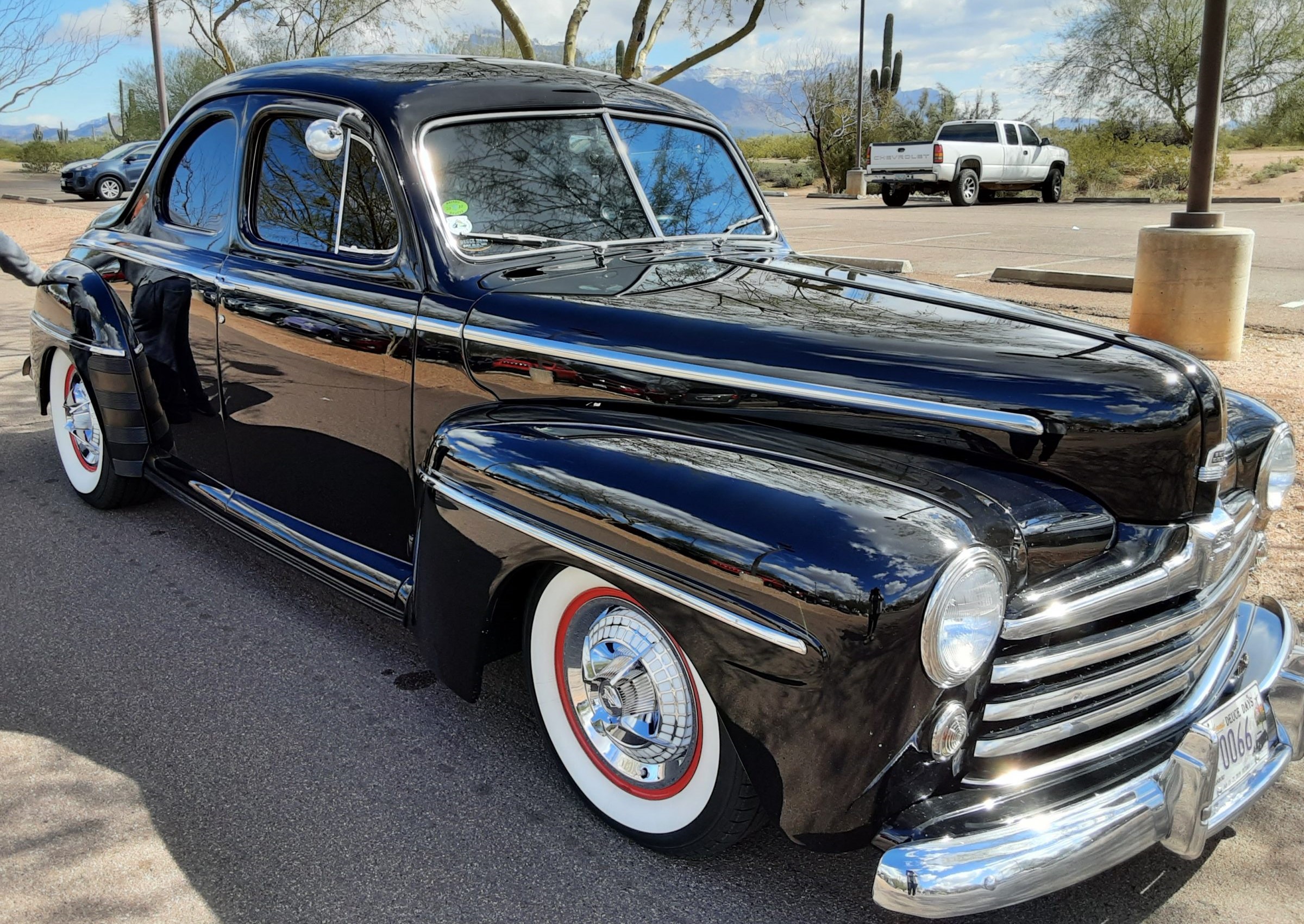 1947  FORD BUSINESS COUPE