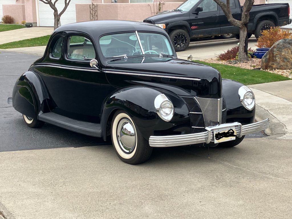 1940 Ford Deluxe Coupe
